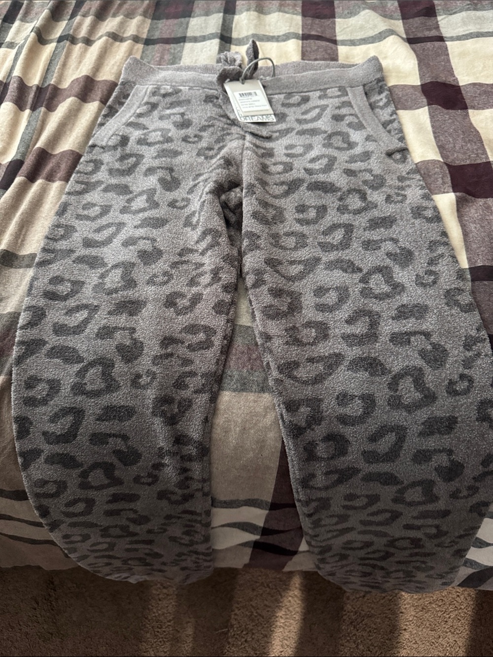 Woman’s Gray Leopard-Print Cozy Lounge Pants